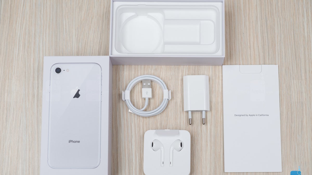 A new push for one charging standard may fry Apple's Lightning port