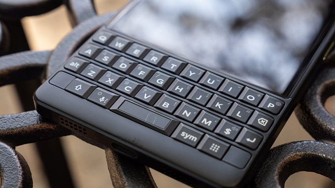 BlackBerry KEY2 receives August Android security update