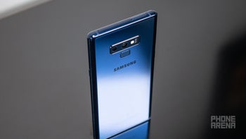 Samsung Galaxy Note 9 vs iPhone X: blind camera comparison results