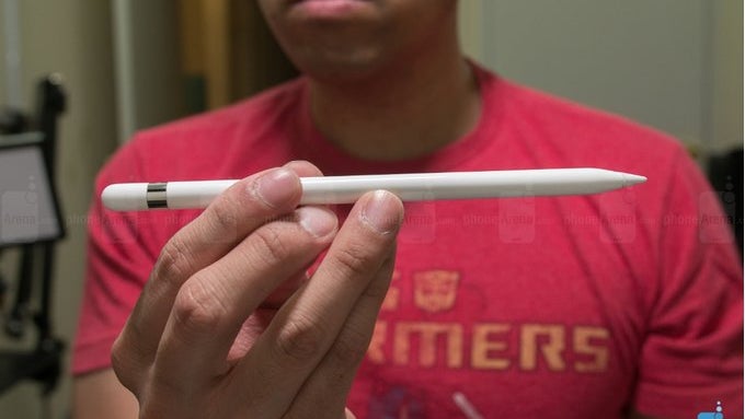 Apple Pencil on iPhones? Nah (poll results)