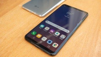 Unlocked LG V35 ThinQ scores some decent discounts at a couple of US retailers
