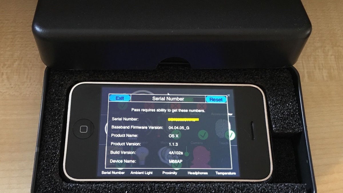 A 'hand-made in Cupertino' OG iPhone prototype is up on eBay, and it works!