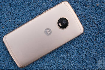 Motorola starts rolling out Moto G5 and G5 Plus Android 8.0 Oreo update