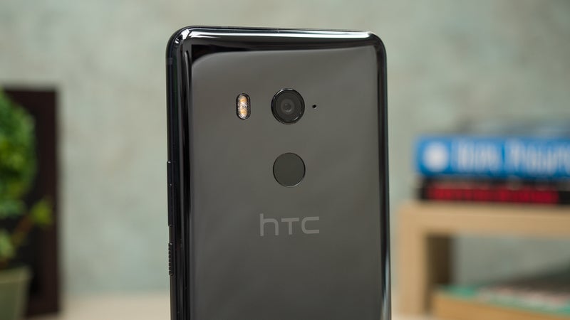 HTC flagship with Snapdragon 855, 5G support seemingly in the works