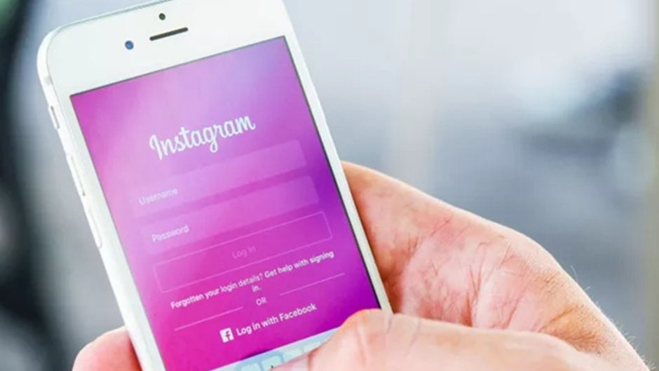 Instagram will soon allow its users to tag friends in videos