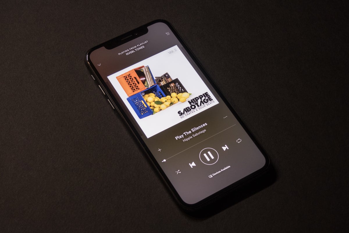 is spotify free streaming tmobile is spotify free streaming tmobile