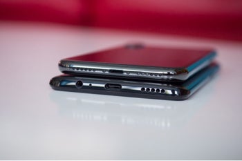 OnePlus 6T says bye-bye to the headphone jack, hello to better battery life