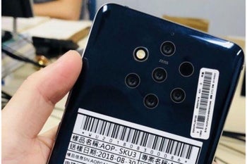 Notchless Nokia 9 and Nokia X7 display panels allegedly leak out
