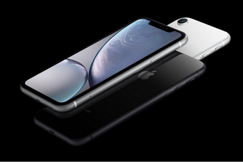 Apple held back launch of iPhone XR to prevent cannibalization of pricier models?