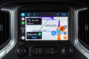 Popular navigation app Waze now works with Apple CarPlay-enabled vehicles