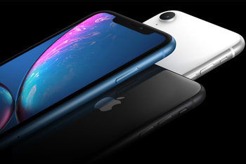 iPhone XR finally receives FCC approval ahead of October 26 release