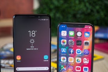 Samsung is giving away free Galaxy S9s in its latest anti-Apple marketing scheme