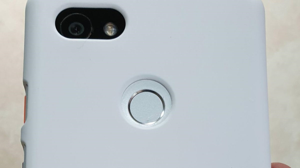 Google Pixel 3 XL & Pixel 2 XL cases will not be interchangeable, images confirm