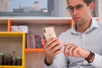 Apple working on ways to make iPhones detect spam callers