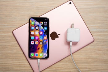 Apple iPhone XS and XS Max fast-charging speeds compared: Standard vs iPad vs MacBook charger