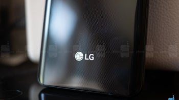 LG is still wasting money on smartphones, but its losses have 'significantly' narrowed in Q3