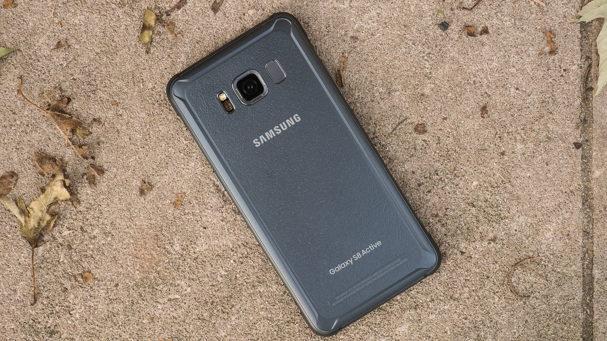 T-Mobile rolls out RCS Universal Profile 1.0 support to the Samsung Galaxy S8 Active