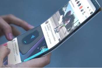 Buying the foldable Samsung Galaxy F: It's a thing many think about
