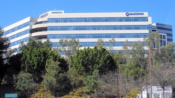 US court says Qualcomm must share essential patents with its competitors