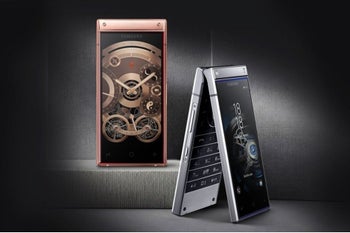 Samsung unveils its high-end W2019 Android clamshell, powered by the Snapdragon 845 Mobile Platform