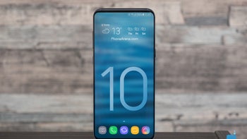 The Galaxy S10 could adopt a horizontal camera setup to allow for bigger battery