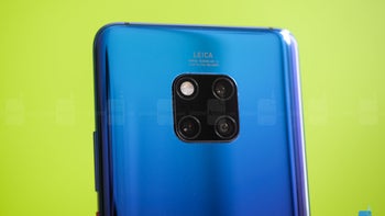 Huawei wants to put four rear cameras and 10x optical zoom on its flagship phones soon