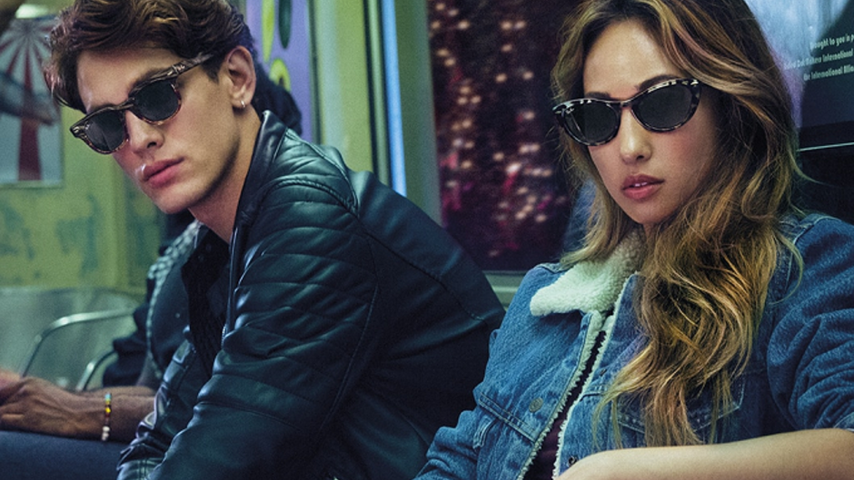 Apple Pay users get a $45 Ray-Ban credit voucher with a purchase of $180 or higher