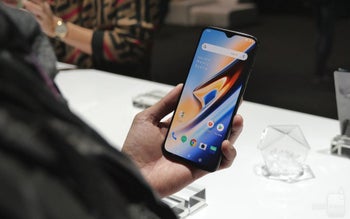 OnePlus 6T update improves battery life and camera, fixes Verizon network issue