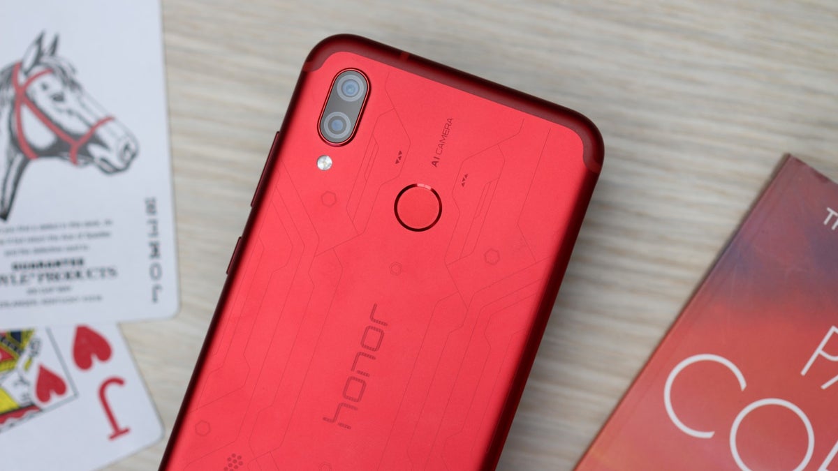 Google’s potential replacement for Android, Fuchsia OS, booted on a Huawei device