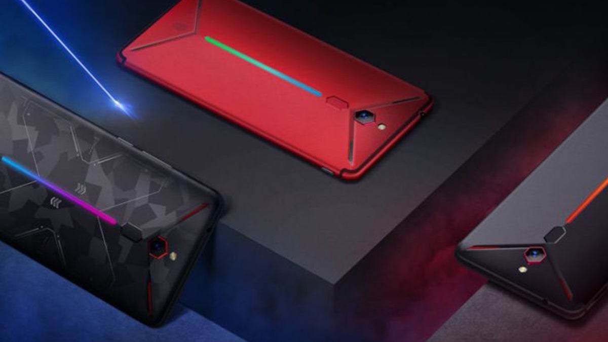 This new gaming phone comes with Snapdragon 845, 10 GB RAM, nifty shoulder buttons