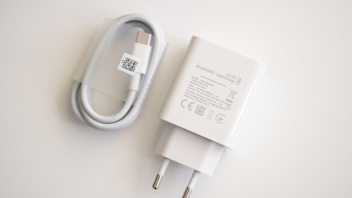 Huawei is developing a new 20W SuperCharger for its mid-range devices