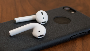 Both Amazon and Google will produce wireless ear buds to compete with Apple says top analyst