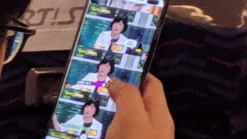 Samsung Galaxy S10+ flaunts large screen cutout in first live image leak