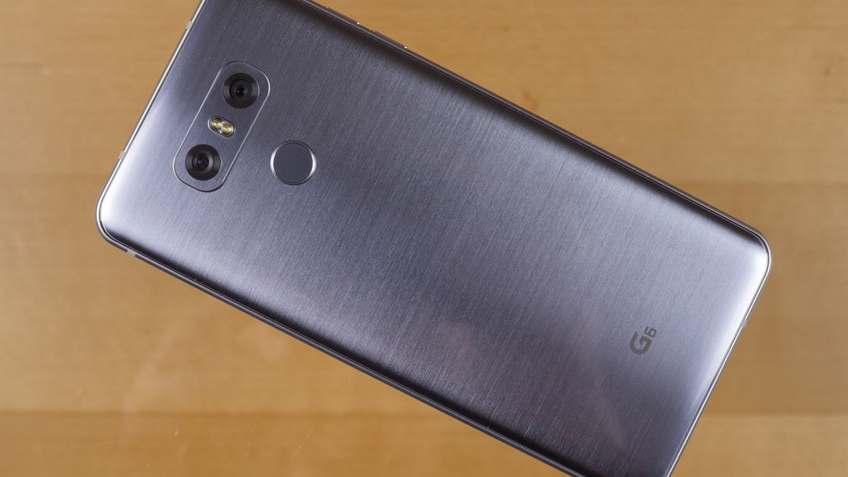 Deal: Grab an unlocked LG G6 with 1-year warranty for just $170