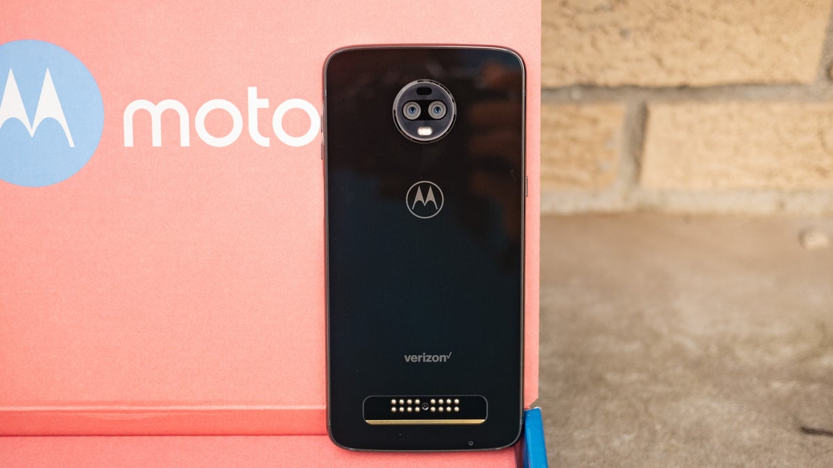 Moto Z3 receives Android 9.0 Pie update with 5G support (technically) enabled