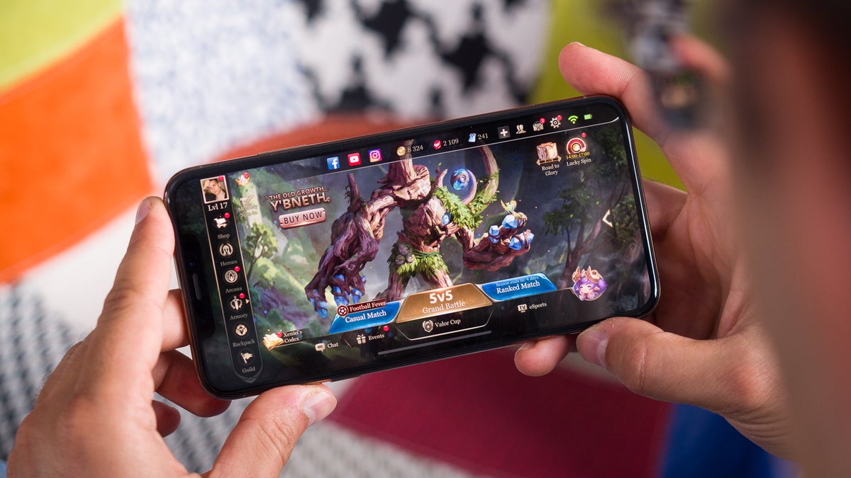 Apple is reportedly planning a Netflix-like game subscription service