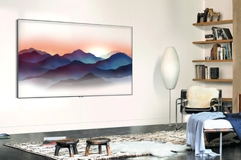 Deal: Save $500 on this 82-inch 4K Samsung QLED Smart TV (2018 model)!