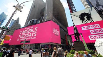 Taco Bell is giving T-Mobile subscribers a free run for the border