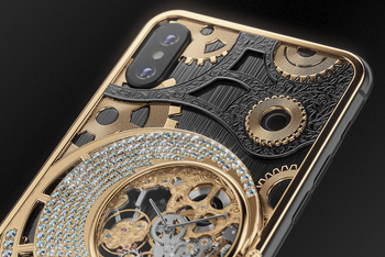Gold plated phones or how to roll like an oligarch