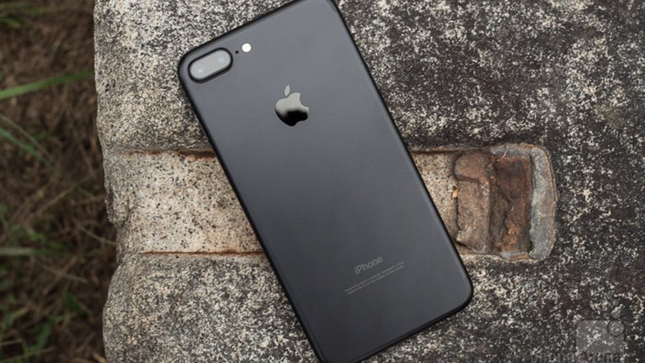 Apple makes changes to iPhone 7 and iPhone 8 line to avoid German sales ban