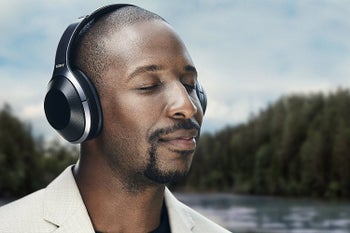 Deal: Get Sony's WH-1000XM2/B wireless noise-canceling headphones for just $200