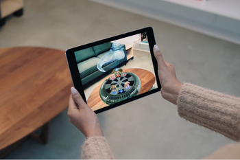 Apple getting closer to an AR product release, names company veteran head of AR marketing