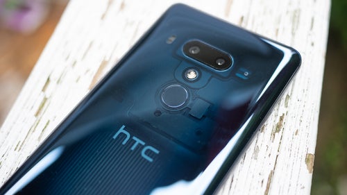 Why did HTC smartphones go from popular to obscure?