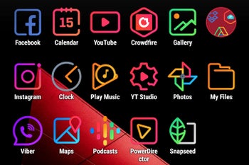 Do you use themes or custom launchers on your smartphone?