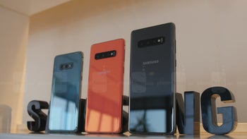 Samsung messes up Galaxy S10 launch, creates confusion among customers