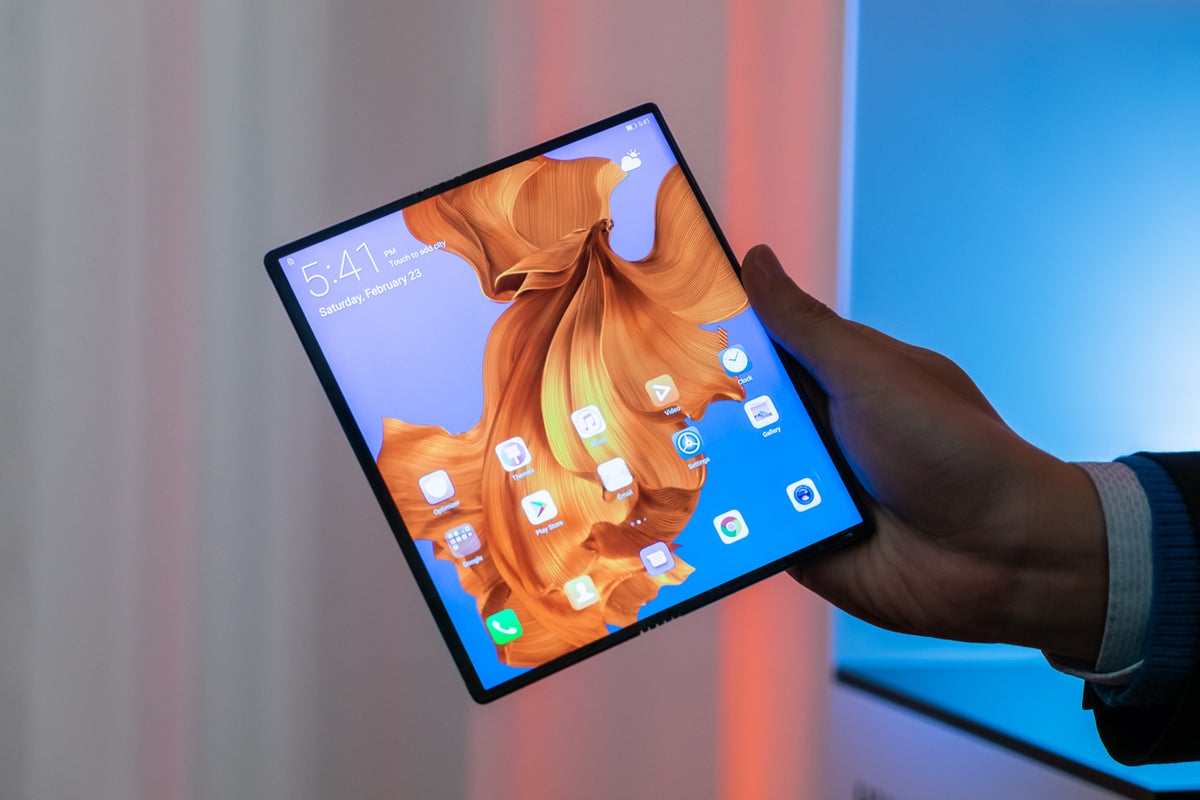 Huawei Mate X first look at the foldable phone of the future