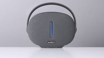 Deal: Grab a compact Aukey wireless speaker for less than 10 bucks on Amazon and save 58%!