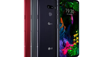 The LG G8 ThinQ is here: air gestures, palm reading, and Portrait Mode on video!