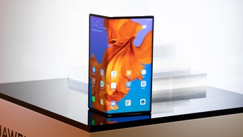 Buying a foldable phone in 2019 will be an expensive mistake