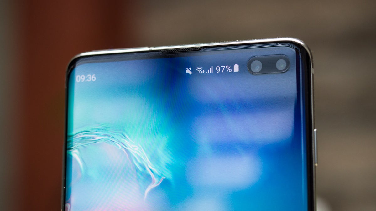 Galaxy S10 forecasts increased as 'differentiation' from iPhone boosts sales